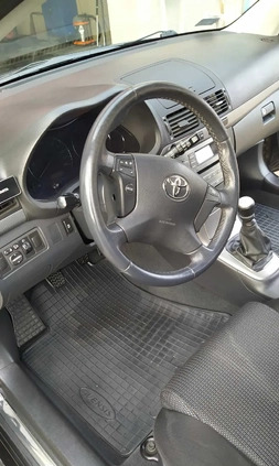 Toyota Avensis cena 17000 przebieg: 230000, rok produkcji 2007 z Bydgoszcz małe 191